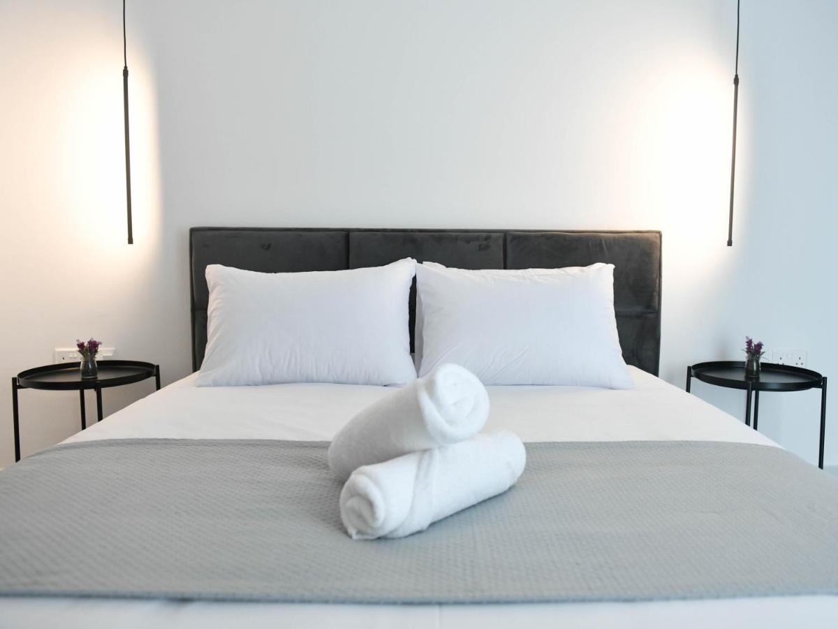 The Room, 15, Leda Gardens Apartament Pafos
